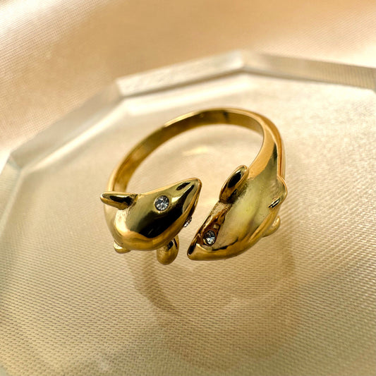 Anillo Delfines Eternos