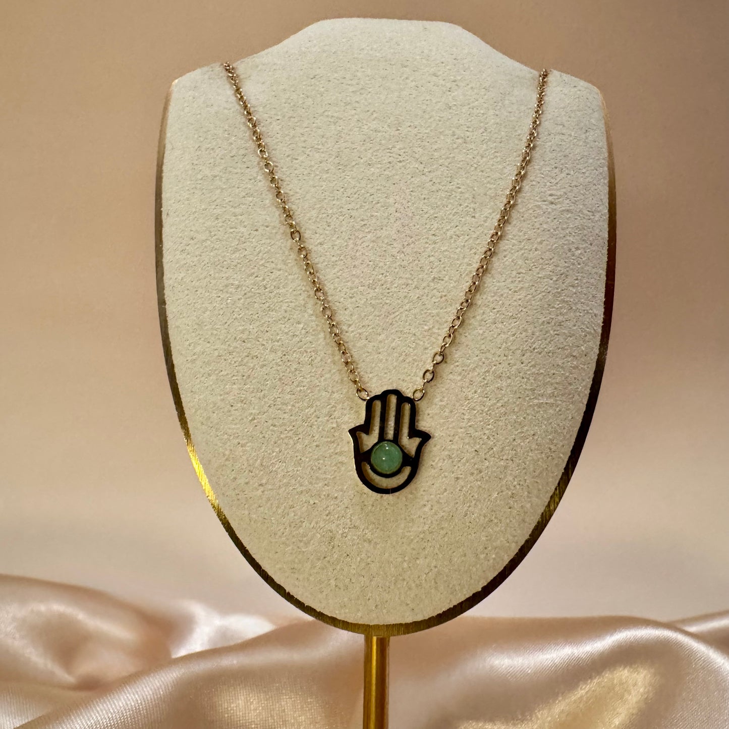 Collar Golden Hamsa